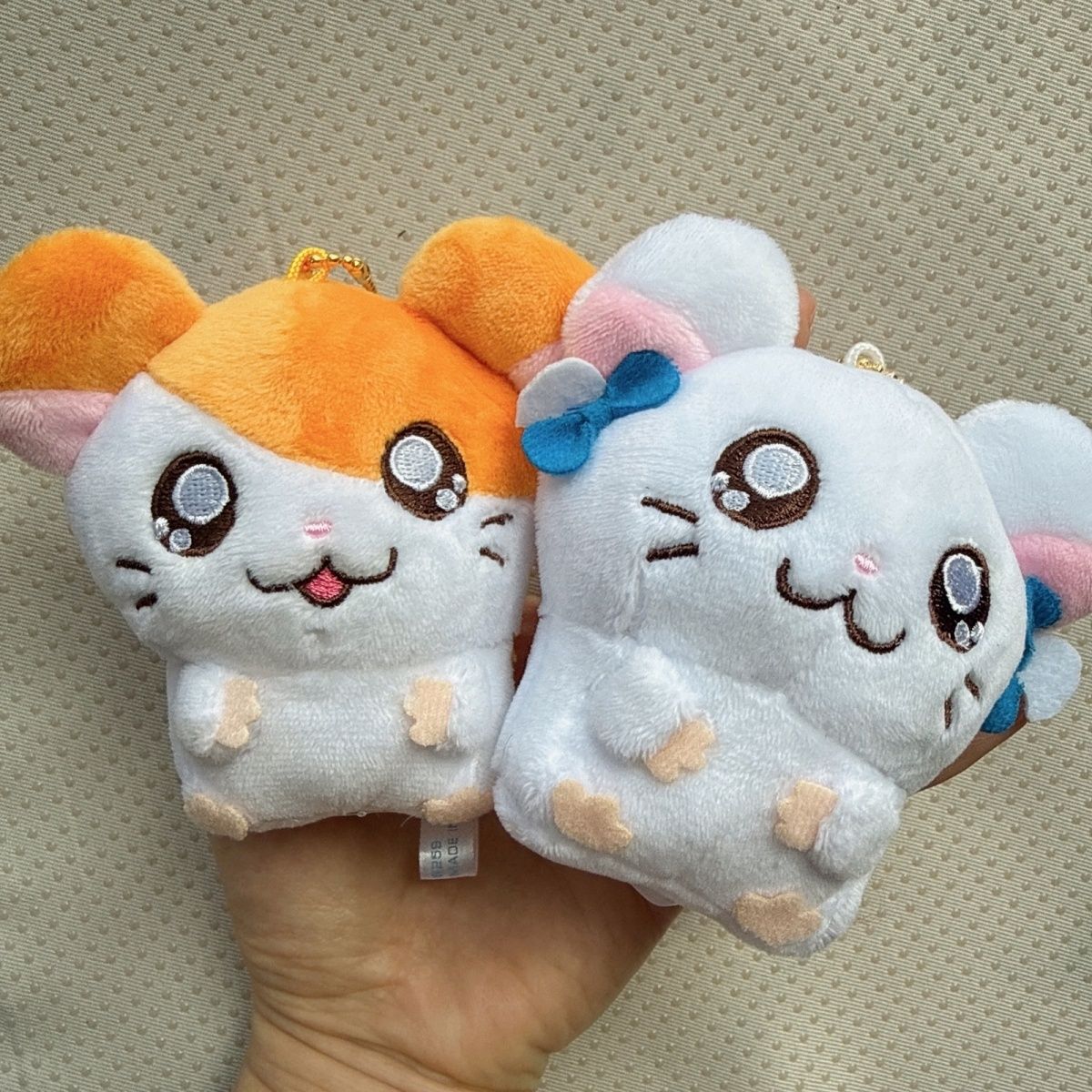 Cute Hamtaro Bijou Hugging Plu - Men Keychain Accessories review and price